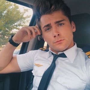 Meet your Posher, Donnie